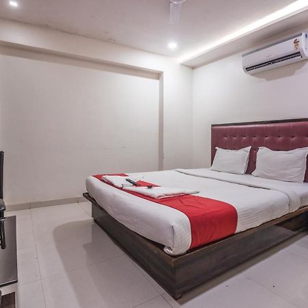 Hotel Mantra Residency Мумбаї Екстер'єр фото