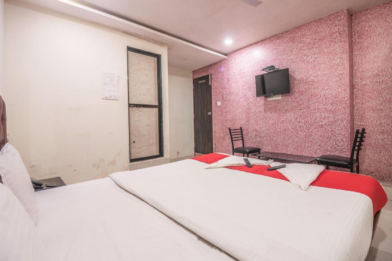 Hotel Mantra Residency Мумбаї Екстер'єр фото