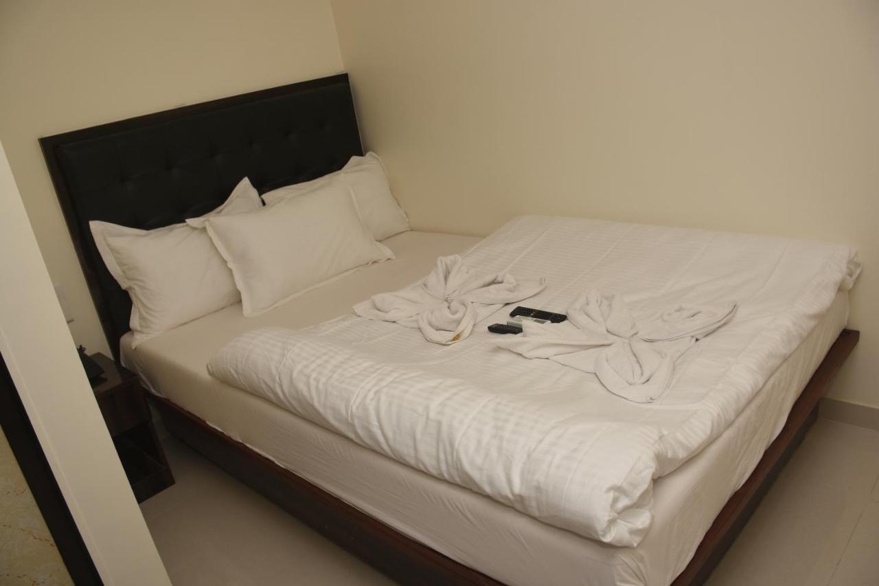 Hotel Mantra Residency Мумбаї Екстер'єр фото