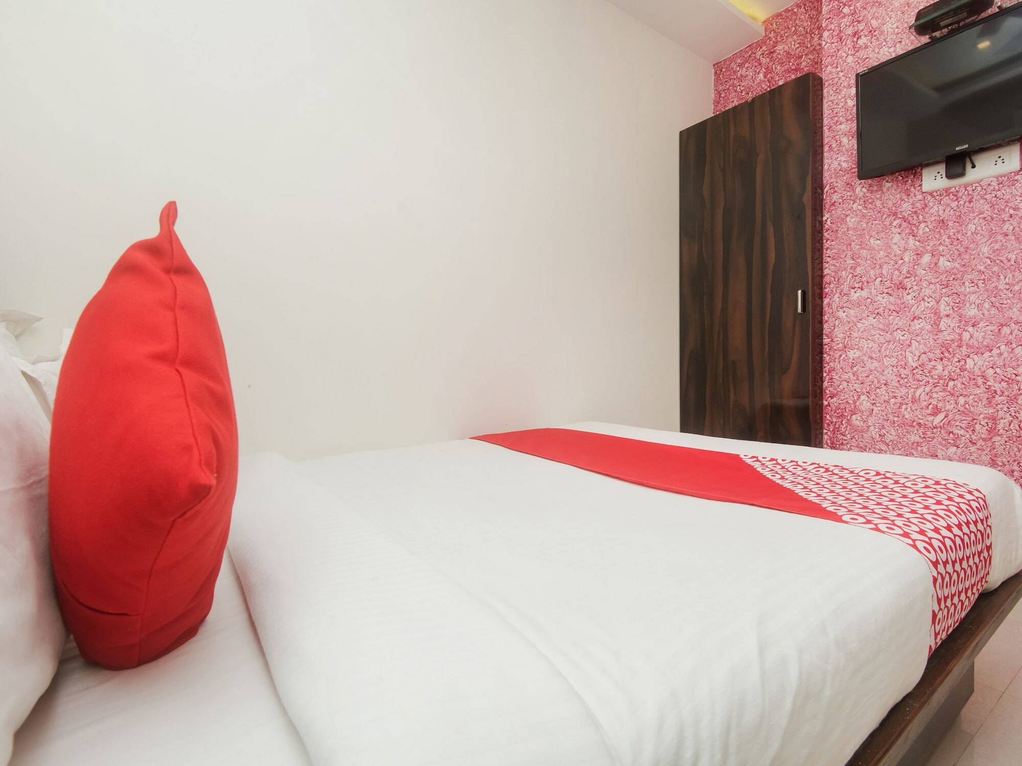 Hotel Mantra Residency Мумбаї Екстер'єр фото