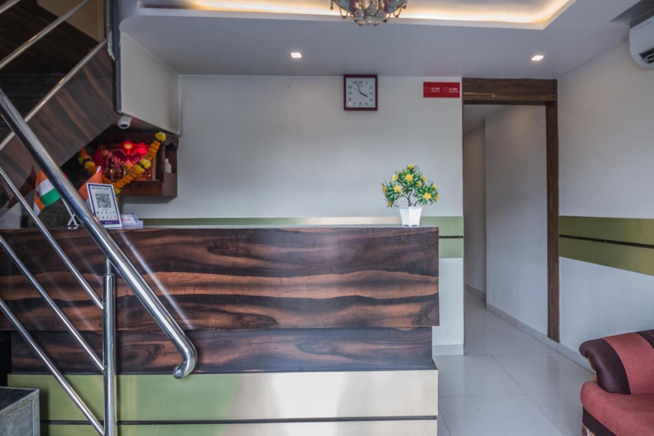 Hotel Mantra Residency Мумбаї Екстер'єр фото